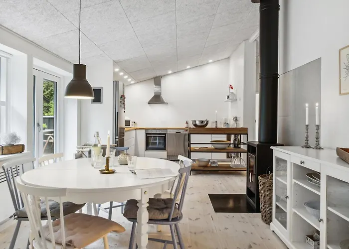 Vakantiehuis 3 Bedroom Pet Friendly In